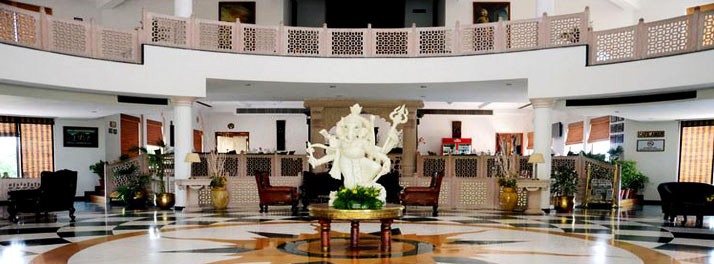 2342/The Gold Palace & Resorts - Jaipur 02.jpg